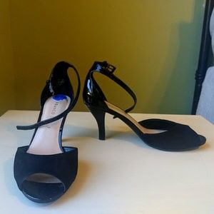 Dress sandals, black, size 6.5, kitten heel